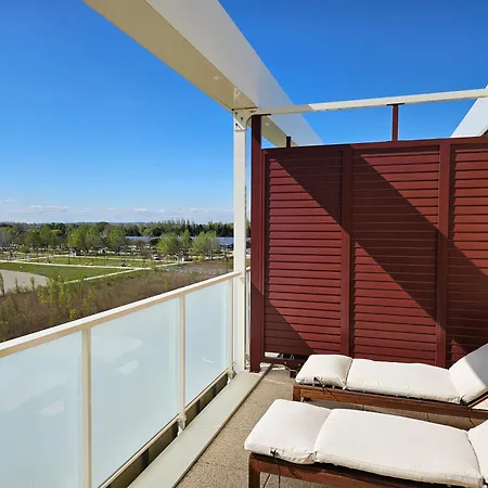 Lakeside Provence - Classe 4 Etoiles, Vue Sur Le Lac, Parking Sous-sol, Double Clim Apartment *