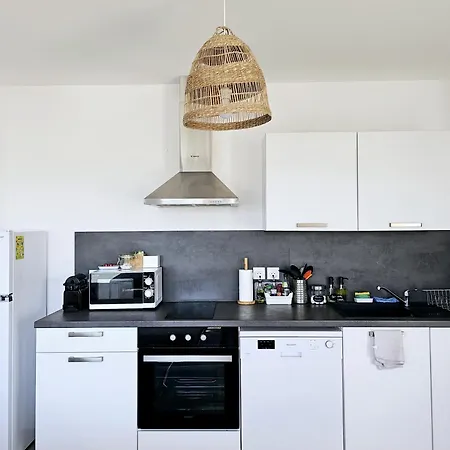 Lakeside Provence - Classe 4 Etoiles, Vue Sur Le Lac, Parking Sous-sol, Double Clim